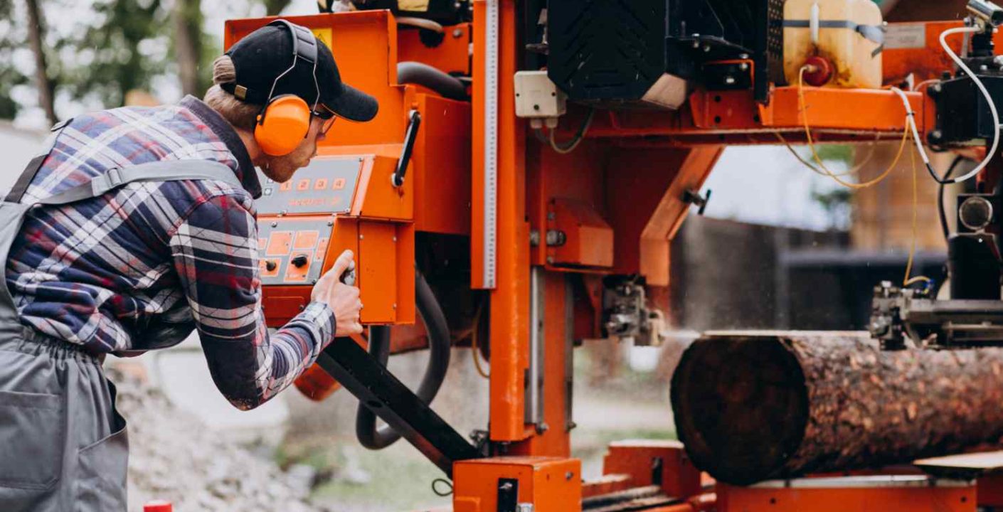 Kiedy nie opłaca się naprawiać zepsutej maszyny stolarskiej?