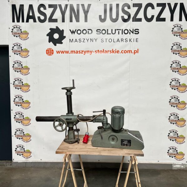 Posuw 4 rolkowy Univer 1400