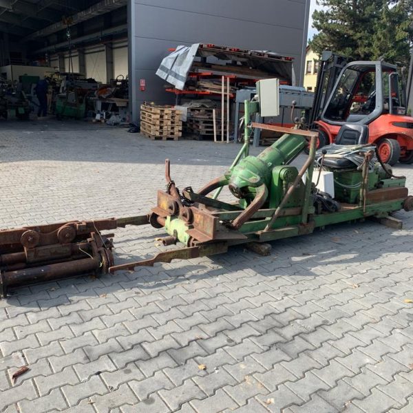 Wózek hydrauliczny do traka pionowego Esterer