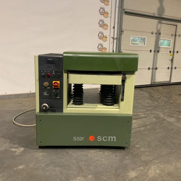 Grubościówka SCM S520